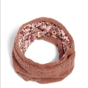 Vera Bradley Teddy Fleece Loop Scarf- Blush Fig